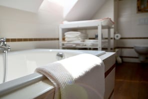 Bathroom - Farm in Harsdorf with swimming pool (Harsdorf)