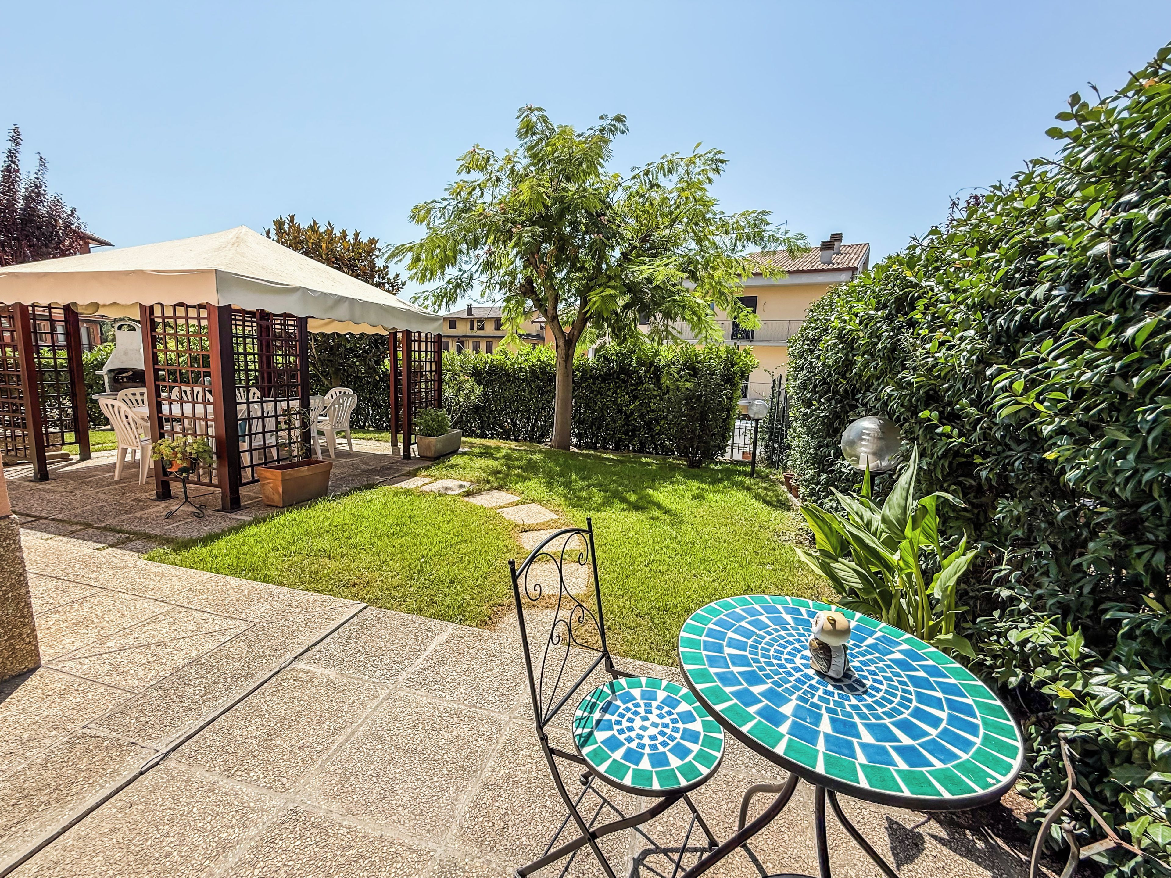 Apartment, Patio, Garden View | Outdoor dining