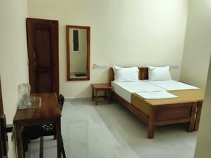 Room - Elite Inn Rooms (Villupuram)