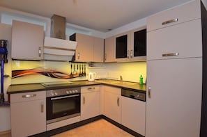 Untagged - Holiday apartment with 3 bedrooms (Neustadt am Rennsteig)