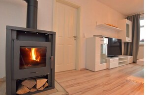 Untagged - Holiday apartment with 3 bedrooms (Neustadt am Rennsteig)