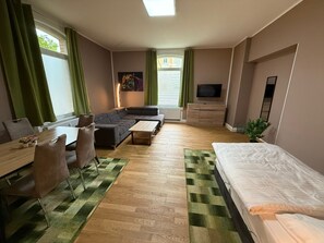 Uklassifisert bilde, 2 av 10, knapp