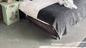 Tabla de planchar con plancha y wifi gratis 