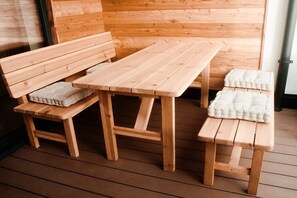 Outdoor dining