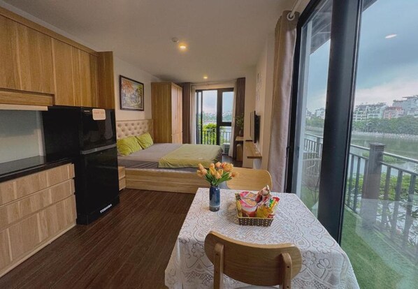Luxury-Apartment, Balkon, Seeblick