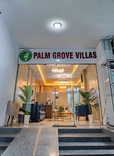 Palm Grove Villas
