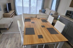 Ảnh chưa phân loại, 3 trong số 16 ảnh, nút