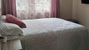 Room - Vrbo Property (La Libertad, La Libertad)