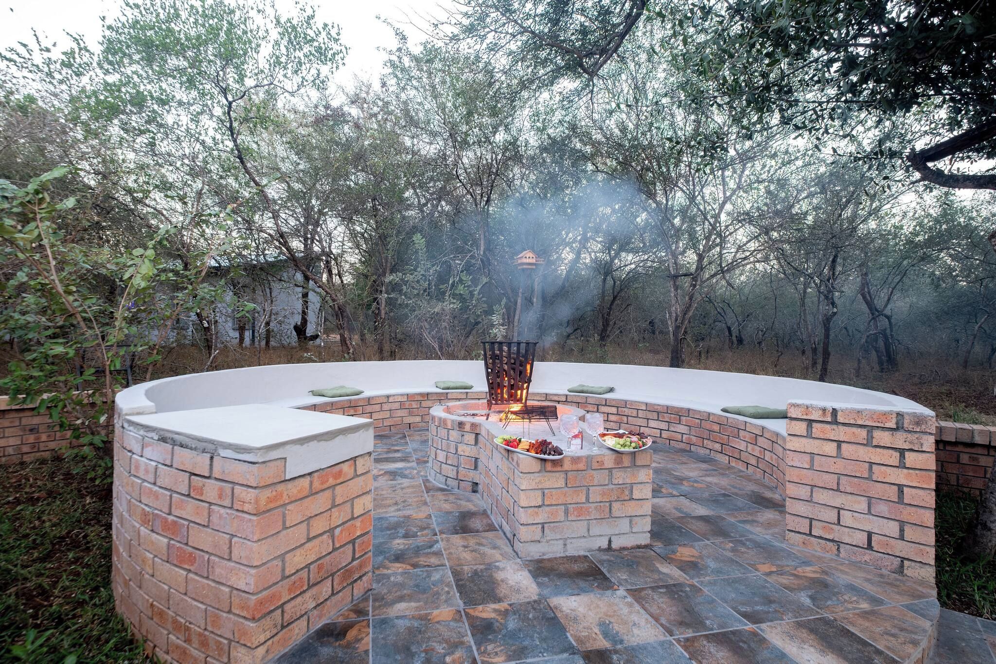 Bồn tắm spa ngoài trời