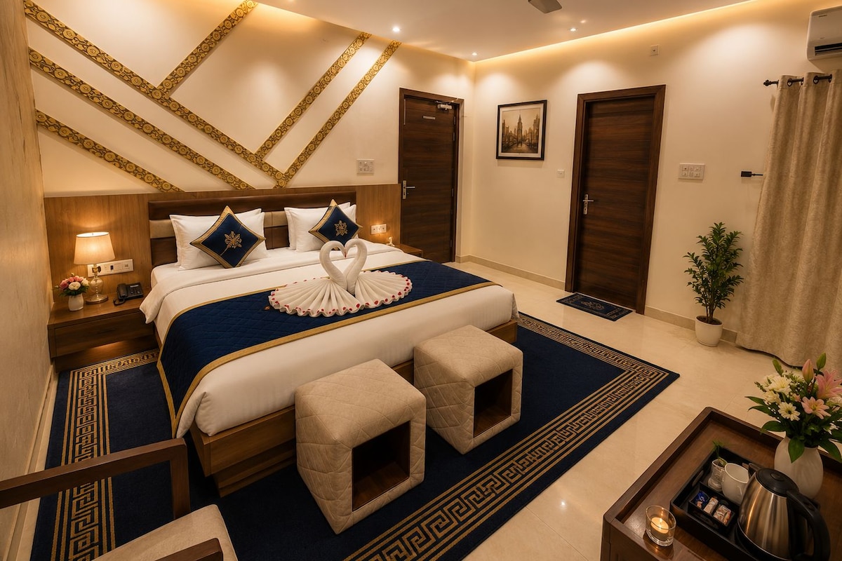 Deluxe Room | Desk, free WiFi