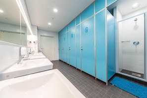 Bathroom - Capsule Hostels Tallinn (Tallinn)