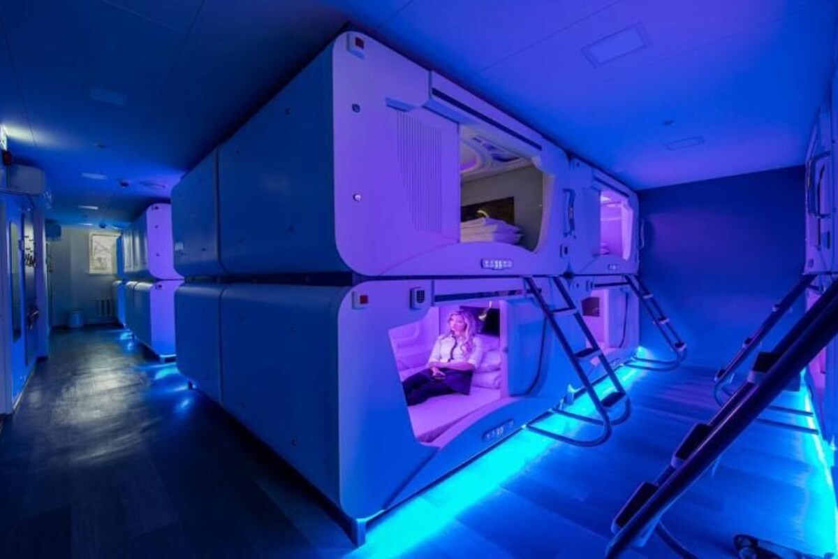 In-room safe, soundproofing, iron/ironing board, free WiFi