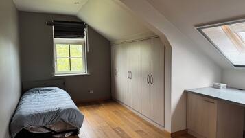 House, 4 Bedrooms, Patio, Garden View | 5 bedrooms