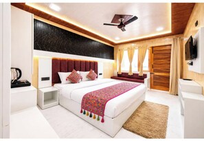 Unclassified image, 2 of 7, button - Sangeeta Prime Stay Nainital (Nainital)