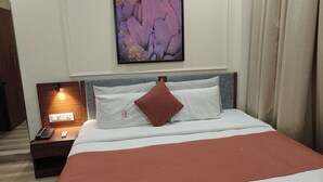 Deluxe Double Room - Hotel Weekend by Benchmark (Indore)