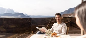 EGGER Apartments & Suites