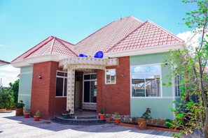 Bahagian luar