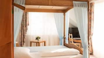 Superior Double Room, Balcony, Mountain View