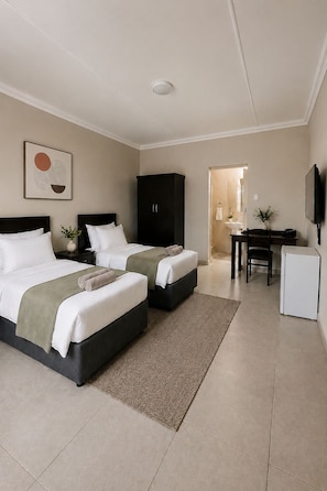 Twin Room - Hendrina's Guesthouse (Hendrina)