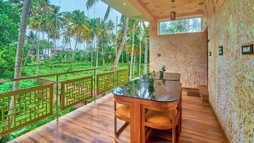 Deluxe Double Room, Balcony, Garden View | Outdoor dining