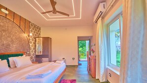 Ảnh chưa phân loại, 3 trong số 70 ảnh, nút