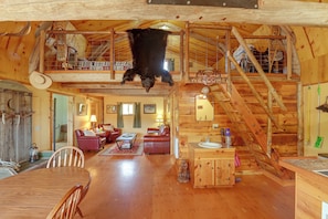House (1 Bedroom) | Interior