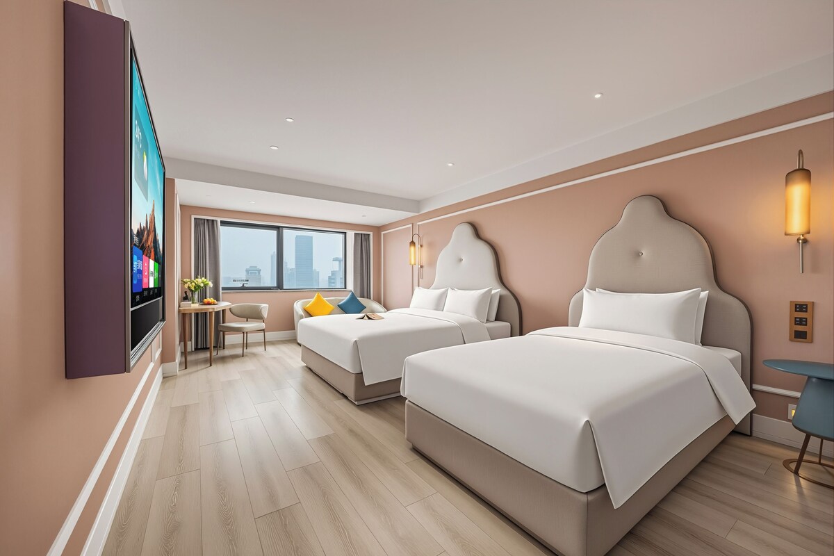Down duvets, memory-foam beds, free minibar, in-room safe