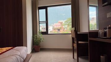 Comfort Double Room, Mountain View | Desk, WiFi (free)