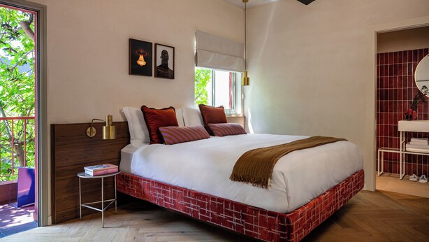 Unclassified image, 1 of 13, button - The House of Delray (Tel Aviv-Yafo)