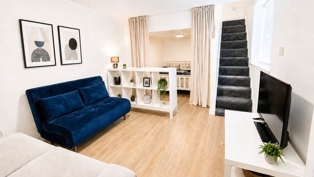 Living area - Modern Private Annex | Free Parking| City Hospital (Nottingham)