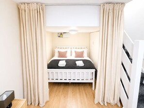 Room - Modern Private Annex | Free Parking| City Hospital (Nottingham)