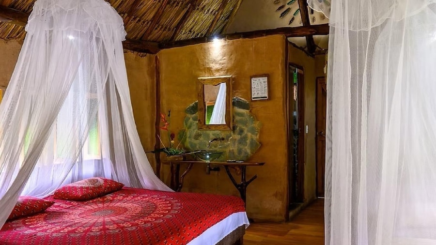 Mercurio Mandala Deluxe Quadruple Room 1 Bedroom Lodge