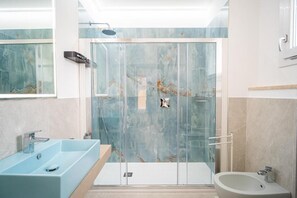Bathroom - Smeralda Top Rooms Olbia  (Olbia)