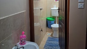 Unclassified image, 3 of 6, button - 1-bedroom apartment in Muranga County,Kenol town perfect for relaxing stay. (Muranga County)