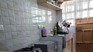 Unclassified image, 5 of 6, button - 1-bedroom apartment in Muranga County,Kenol town perfect for relaxing stay. (Muranga County)