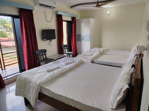 Ảnh chưa phân loại, 2 trong số 6 ảnh, nút