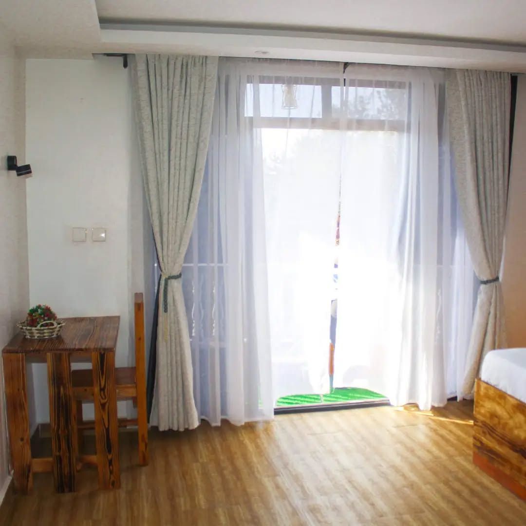 Deluxe Double Room | WiFi (free), individually decorated, individually furnished, bed sheets