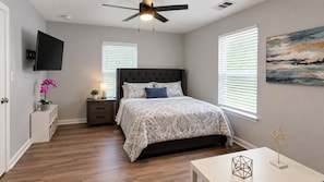 Room -  Enjoyable 2-bedroom apartment in wonderful Denton, Near Denton Medical Center. (Denton)