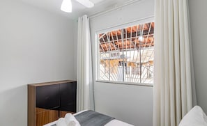Room - House With BBQ Grill 850m From the Beach Gkr0407 (Penha)