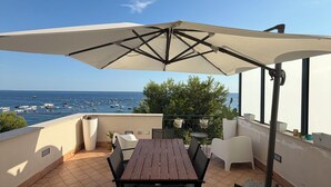 Outdoor dining - Vrbo Property (Maiori)