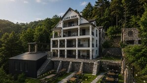 Exterior - Lake Side (Dilijan)