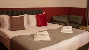 Standard Double Room, Balcony, Courtyard View - Lake Side (Dilijan)