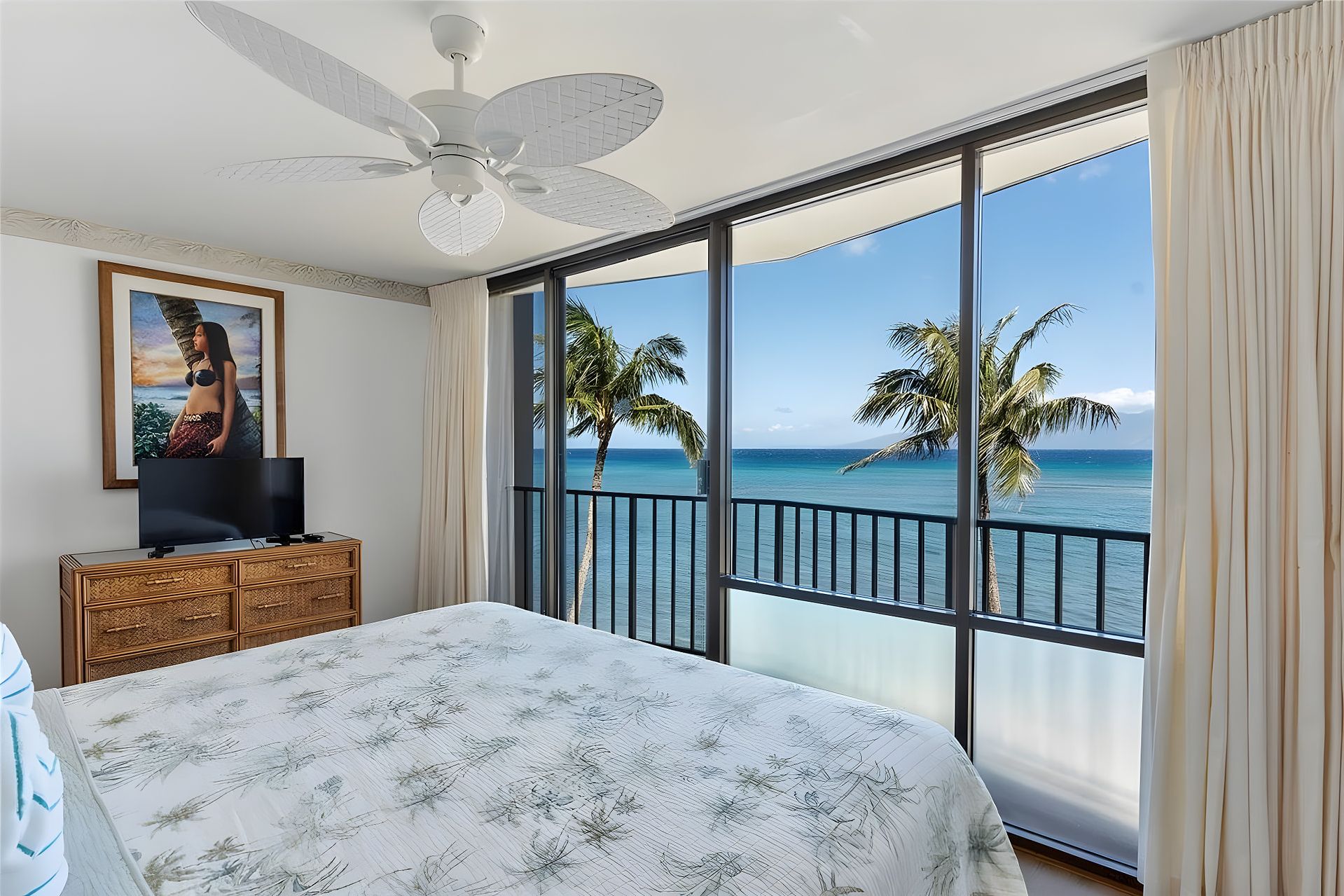Master Bedroom — Alt View (Unit A)