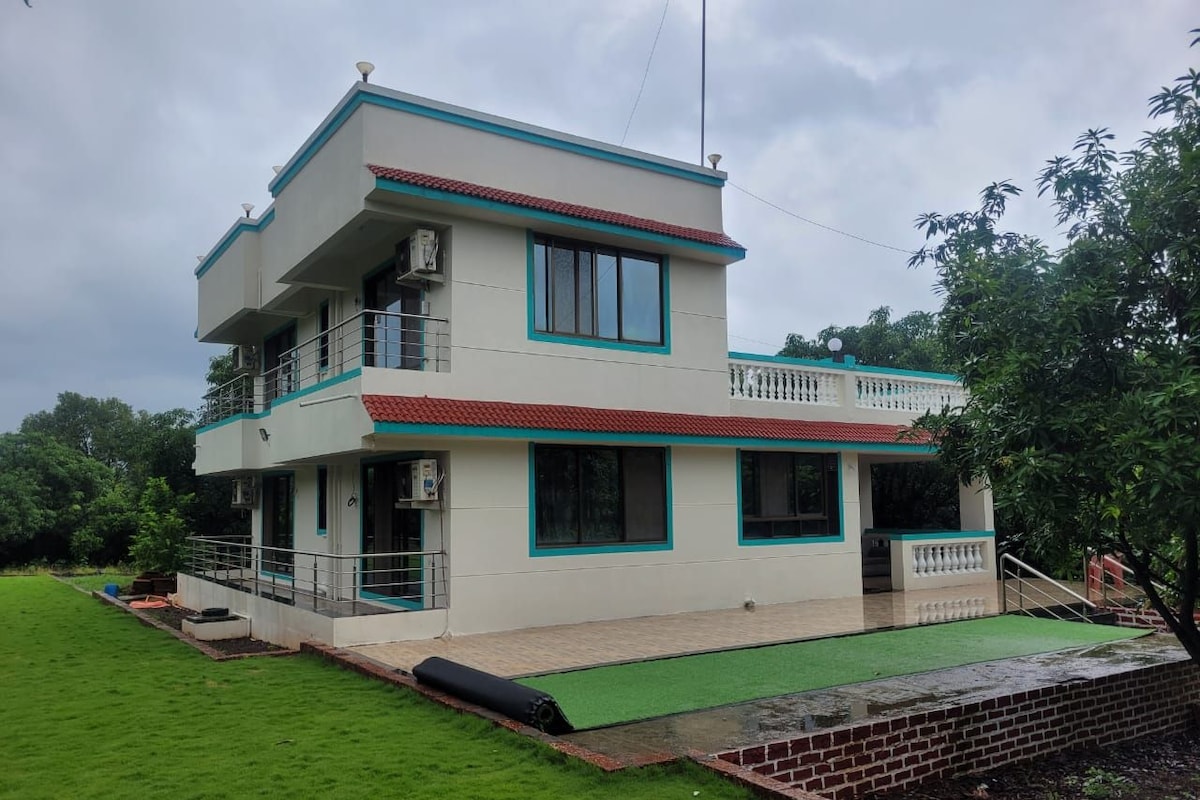 Bungalow, ban công, quang cảnh vườn | Ngoại thất