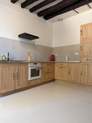 Private kitchen - Le Cocon Centre - 4 people (Sens)