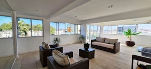 Living area - COSTE0115 - Cond Alamanda Residencial (Salvador)