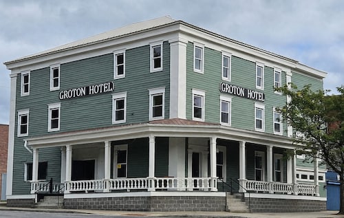 Groton Hotel