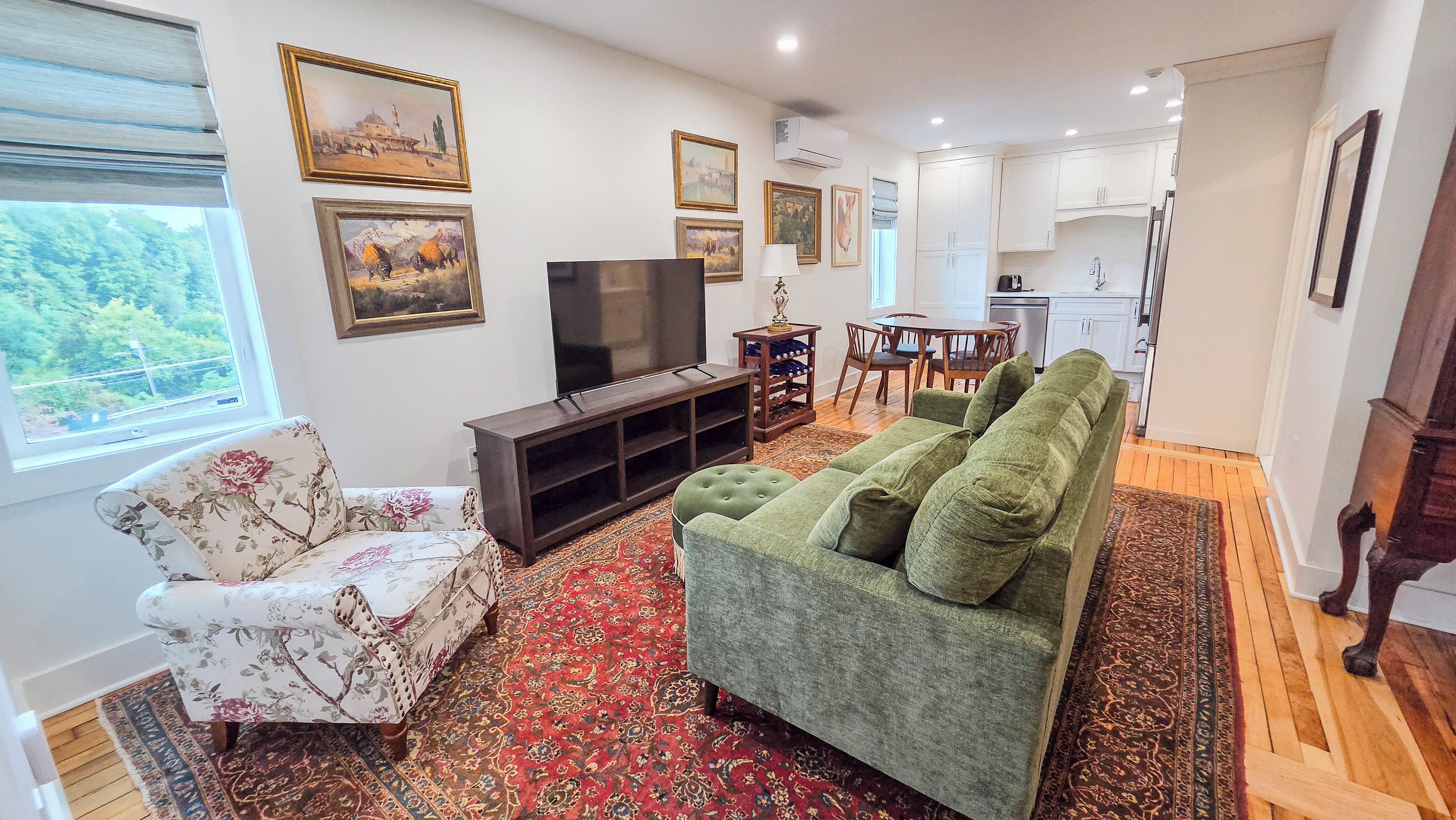 Apartment, 2 Bedrooms, Non Smoking, Kitchen | Living area