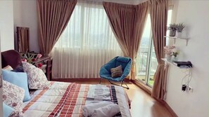 Room - Stylish Bangkok Escape Pool Gym & City Views (Bangkok)