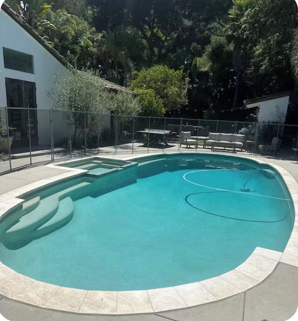 Pool - Coastal Luxury LaJolla Home, endless space, Pool&Spa—made for memories together. (San Diego)